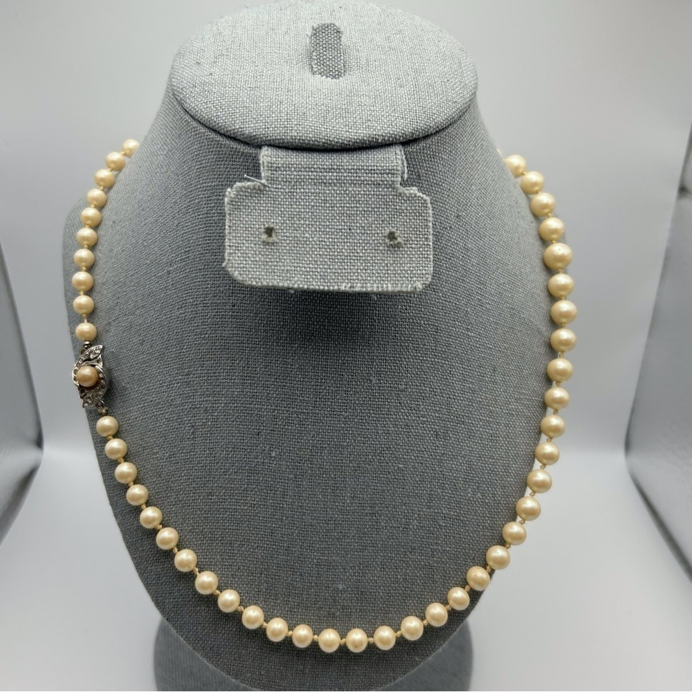 Vintage Faux Pearl Hand Knotted Necklace Silver Tone Ornate Box Clasp 20.5"